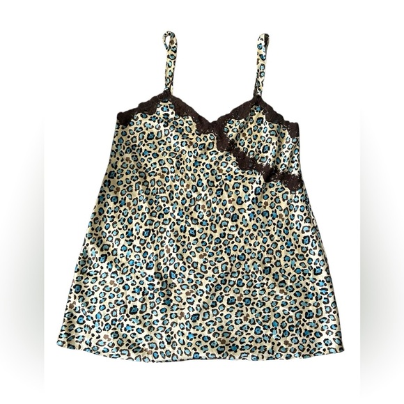 Morgan Taylor Other - Morgan Taylor Intimates blue and brown cheetah pattern lace top XL